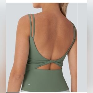 Halara Double Straps Yoga Tank Size Medium